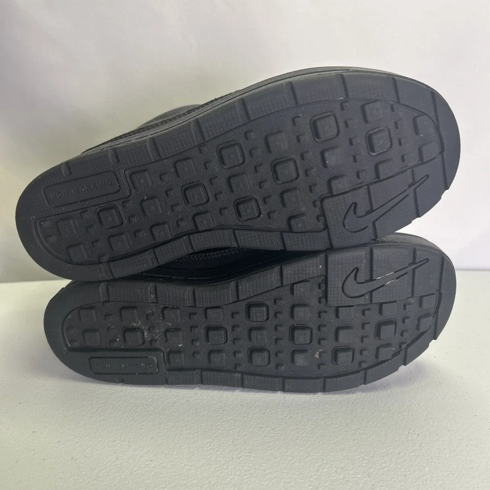 Nike ACG Woodside 2 Triple Black Winter Duck Boots 4Y Women's 5.5